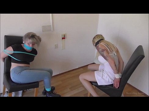 ❤️ Viciado / amarrado e amordaçado / donzela em apuros ❤❌ Porno real vídeo em porno pt.pornpk.ru ❌️❤